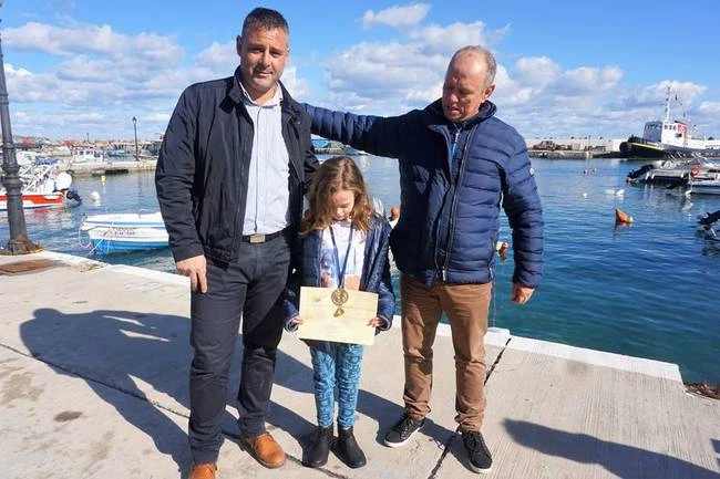Εννιάχρονο κορίτσι έπιασε τον Σταυρό στην Κρήτη (εικόνες)